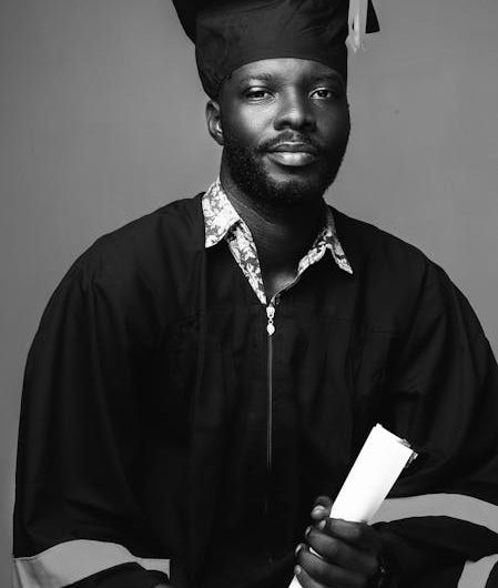 Купить диплом фармацевта в Волчанске